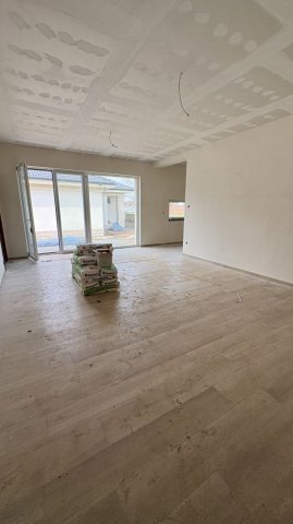 Eladó ikerház, Debrecenben 129 M Ft, 4 szobás