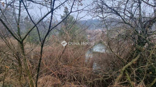 Eladó családi ház, Úrin 6 M Ft, 2 szobás / költözzbe.hu