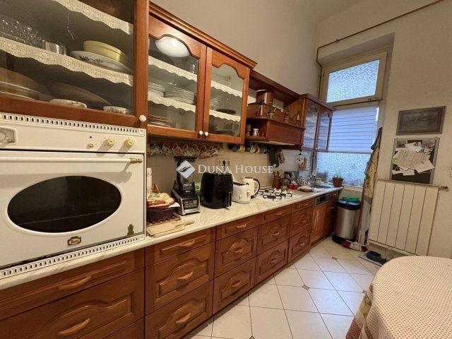 Eladó téglalakás, Budapesten, XIII. kerületben 104.9 M Ft