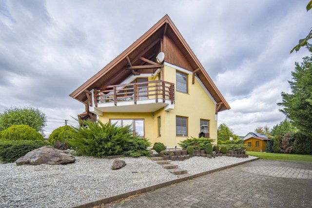 Eladó családi ház, Balatonalmádiban, Pinkóczi úton 159 M Ft