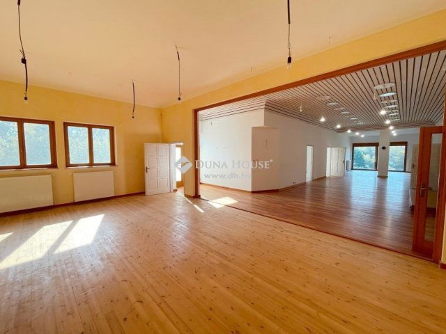 Eladó családi ház, Ispánkon 149 M Ft, 6 szobás