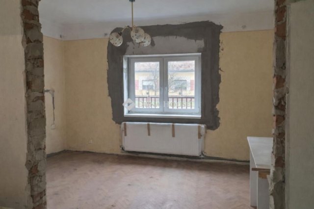 Eladó családi ház, Felgyőn 61.5 M Ft, 3 szobás