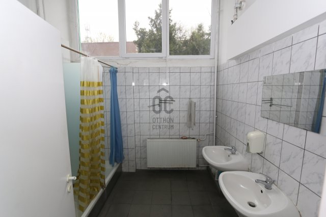 Kiadó ipari ingatlan, Gödön 1819 E Ft / hó