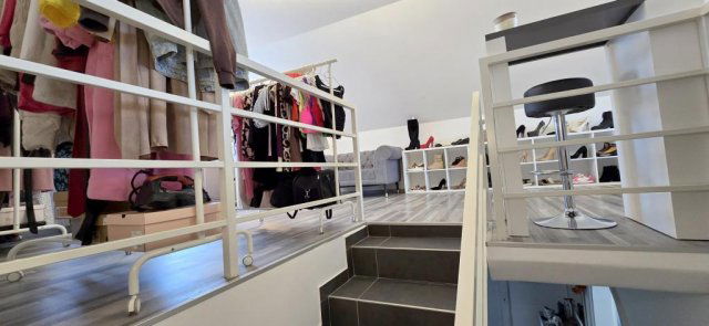 Eladó családi ház, Délegyházán 178.999 M Ft, 2 szobás