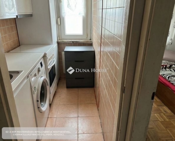 Eladó panellakás, Budapesten, XV. kerületben 49.99 M Ft