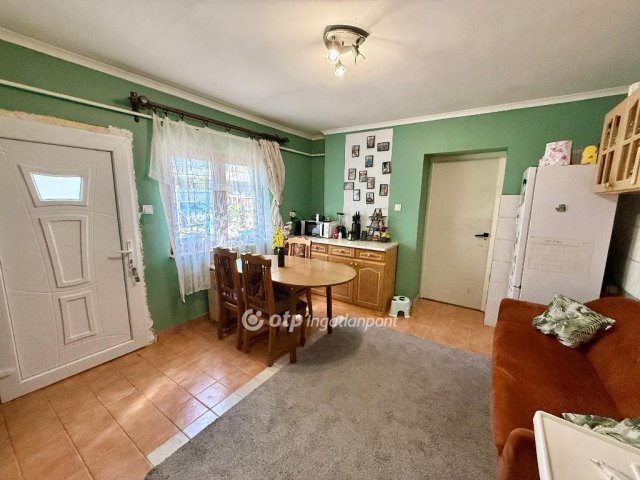 Eladó családi ház, Kemecsén 19.9 M Ft, 2 szobás