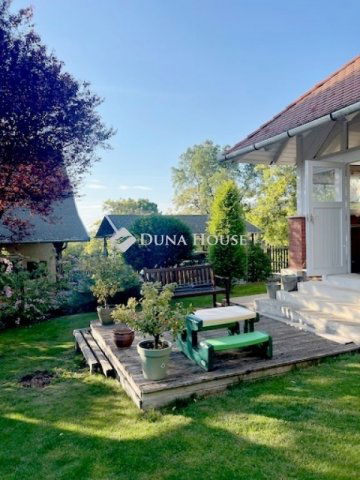 Eladó családi ház, Telkin 184 M Ft, 3+1 szobás