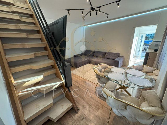 Eladó nyaraló, Balatonbogláron 73.8 M Ft, 4 szobás