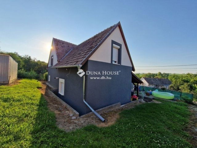 Eladó családi ház, Belvárdgyulán 34.9 M Ft, 3 szobás
