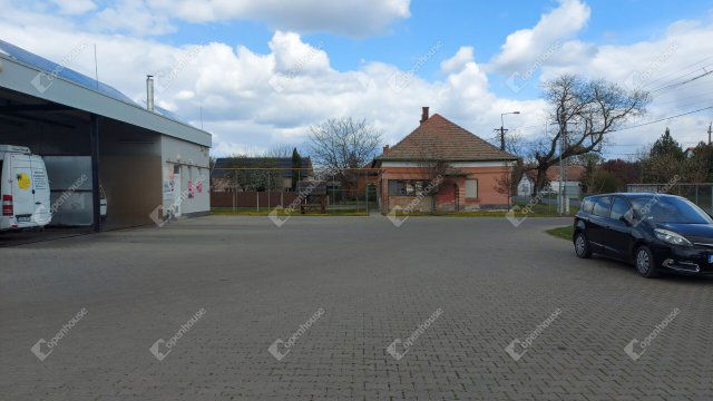 Eladó ipari ingatlan, Orosházán 150 M Ft / költözzbe.hu
