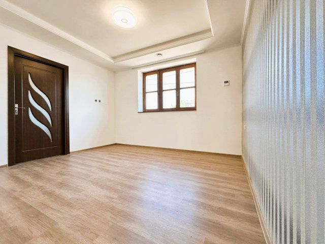 Eladó családi ház, Sarkadon 15.9 M Ft, 1+1 szobás