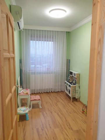 Eladó panellakás, Budapesten, XXI. kerületben 85.4 M Ft