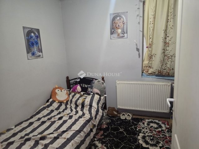 Eladó családi ház, Domonyban 37 M Ft, 3 szobás