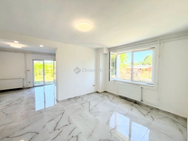 Eladó családi ház, Katafán 64.9 M Ft, 7 szobás