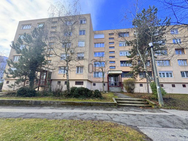 Eladó panellakás, Gödöllőn, Kossuth Lajos utcában 46.5 M Ft