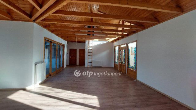 Eladó családi ház, Ostoroson 79 M Ft, 3+4 szobás