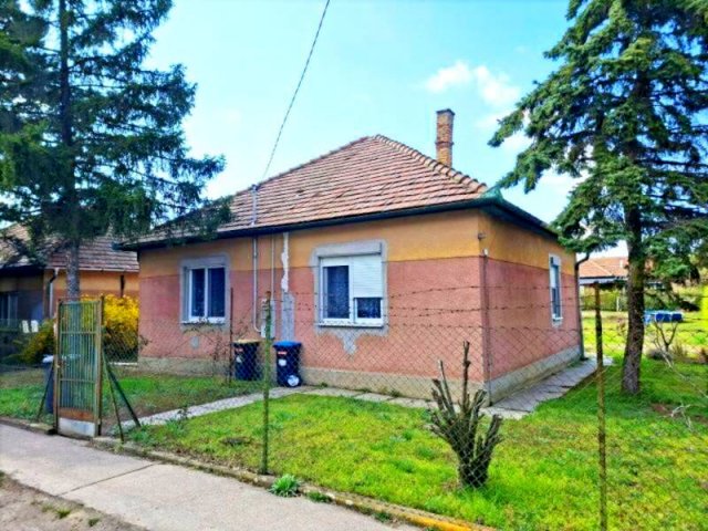 Eladó családi ház, Budapesten, XVI. kerületben 122 M Ft