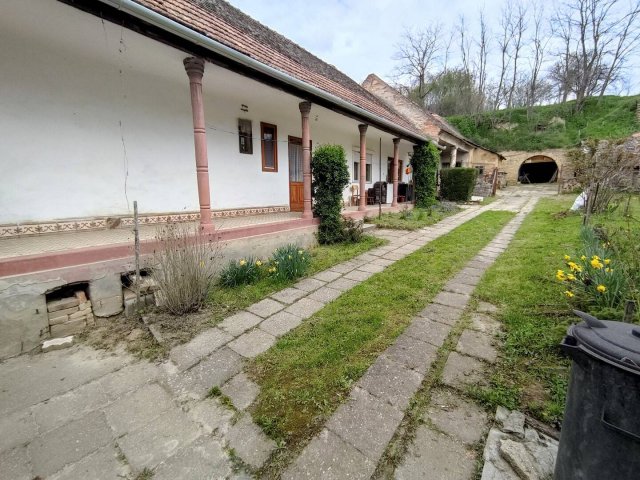 Eladó családi ház, Dunaszekcsőn 14.5 M Ft, 3 szobás