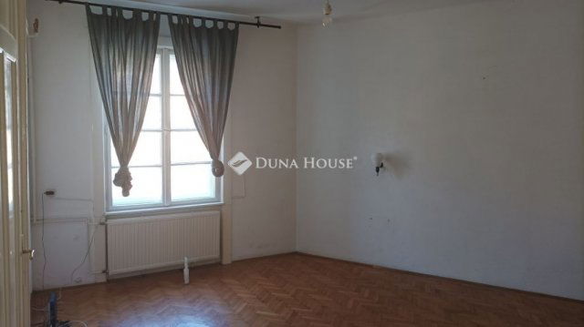 Eladó téglalakás, Budapesten, VIII. kerületben 79 M Ft, 2 szobás