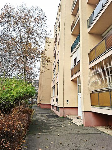 Eladó téglalakás, Debrecenben 56.9 M Ft, 2 szobás