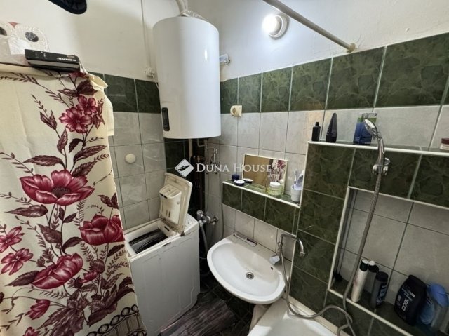 Eladó téglalakás, Budapesten, X. kerületben 26.9 M Ft, 1 szobás