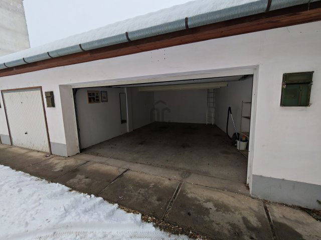 Eladó garázs, Cegléden 21.8 M Ft / költözzbe.hu