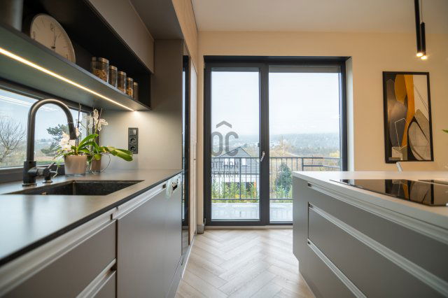 Eladó családi ház, Budapesten, III. kerületben 285 M Ft