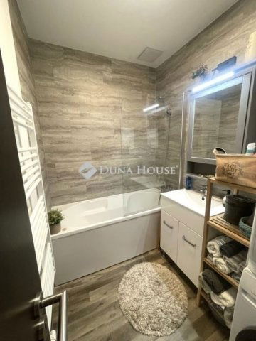 Eladó téglalakás, Kecskeméten 58.5 M Ft, 1 szobás