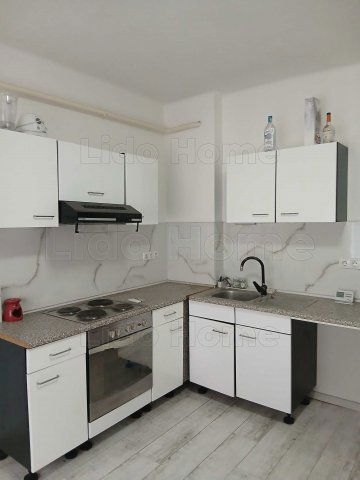 Eladó családi ház, Oroszlányban 57.9 M Ft, 2+1 szobás