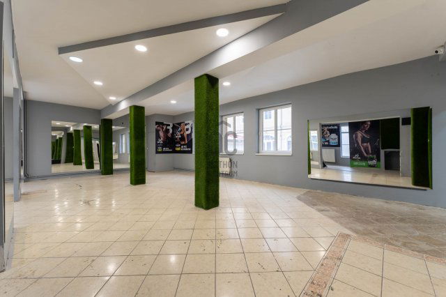 Eladó ipari ingatlan, Várpalotán 89.9 M Ft / költözzbe.hu