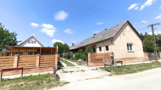 Eladó családi ház, Felsőnyéken 52 M Ft, 2 szobás