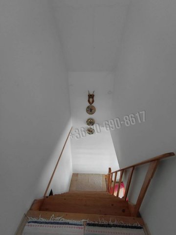 Eladó családi ház, Kunpeszéren 22.9 M Ft, 4 szobás