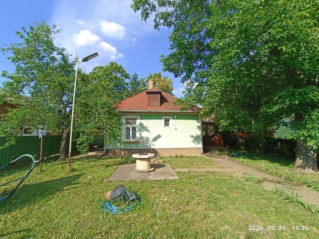 Eladó nyaraló, Berekfürdőn 32.9 M Ft, 2 szobás