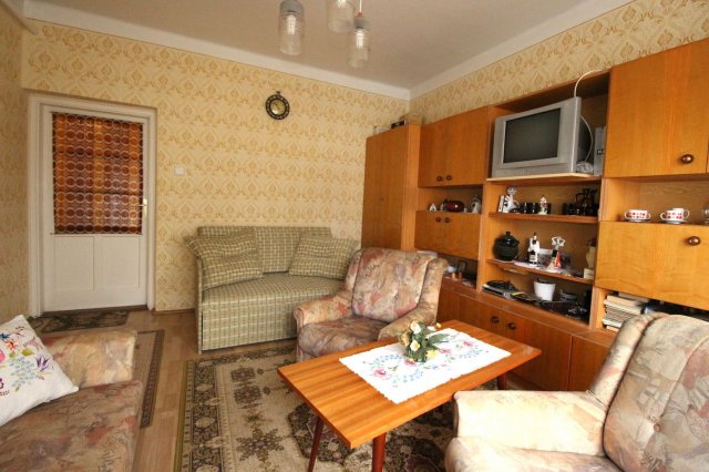 Eladó családi ház, Pannonhalmán 54.9 M Ft, 2 szobás