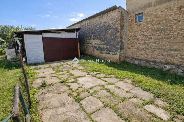 Eladó családi ház, Dombóváron, Táncsics Mihály utcában