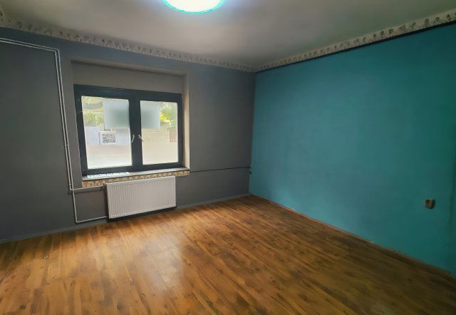 Eladó családi ház, Székesfehérvárott 77.5 M Ft, 6 szobás