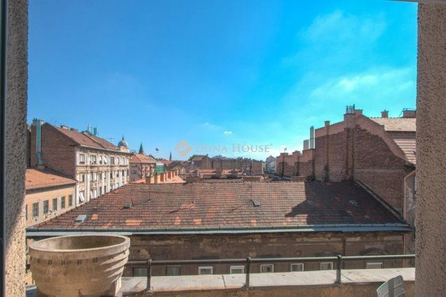 Eladó téglalakás, Budapesten, VII. kerületben 124.9 M Ft