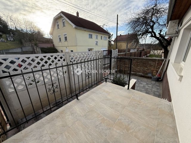 Eladó téglalakás, Tokodon 43.9 M Ft, 2 szobás