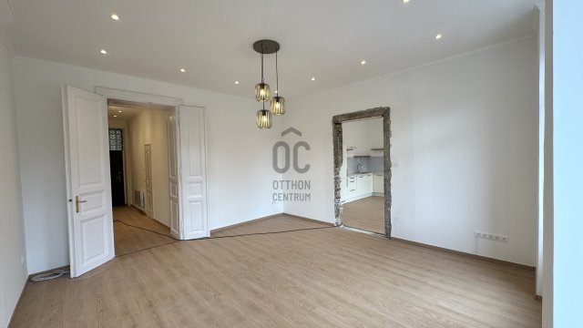 Eladó téglalakás, Budapesten, VIII. kerületben 49.9 M Ft