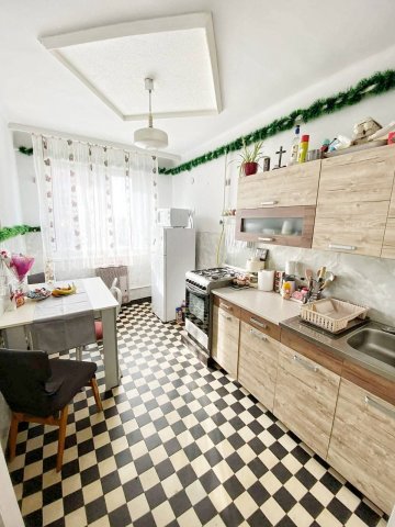 Kiadó téglalakás, albérlet, Nyíregyházán, Kert utcában