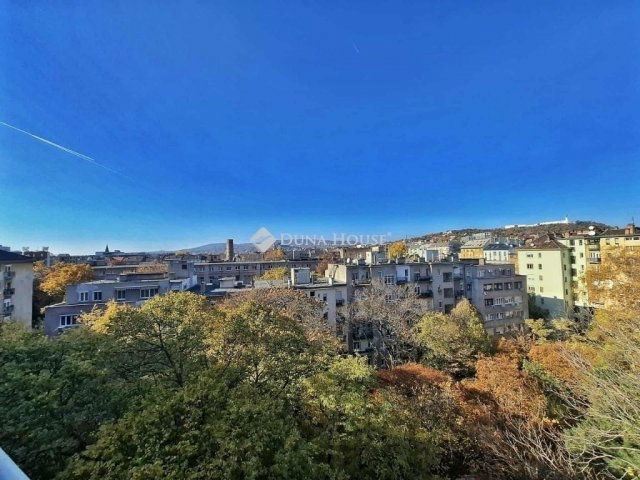 Eladó téglalakás, Budapesten, XI. kerületben 74 M Ft, 1 szobás