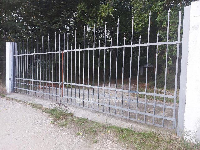 Eladó családi ház, Kecskeméten 124.9 M Ft, 1+4 szobás