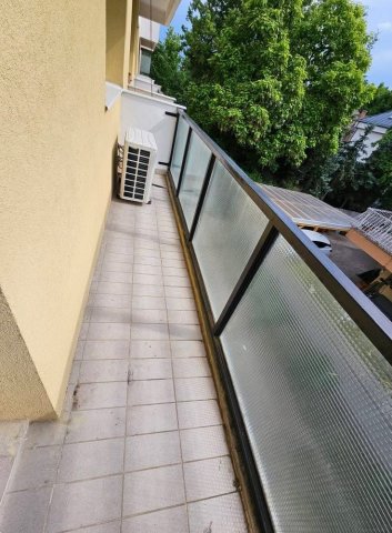 Kiadó téglalakás, albérlet, Debrecenben 250 E Ft / hó, 3 szobás