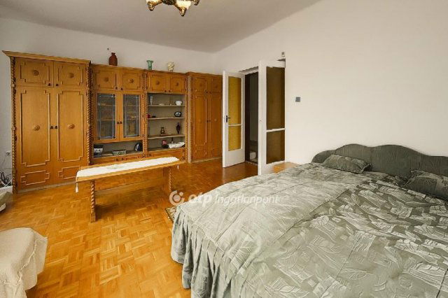 Eladó családi ház, Emődön 56.9 M Ft, 4+3 szobás