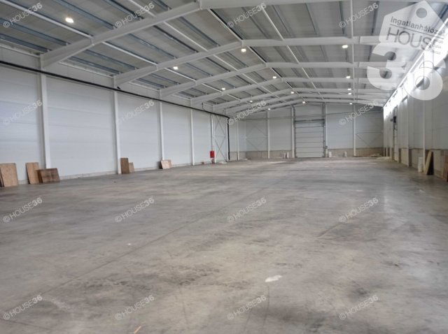 Kiadó ipari ingatlan, Kecskeméten 1418 E Ft / hó