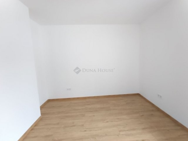 Eladó családi ház, Nagykátán 75 M Ft, 4 szobás