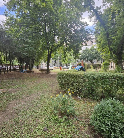 Eladó téglalakás, XVI. kerületben, Koronafürt utcában