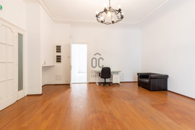 Kiadó iroda, Budapesten, VI. kerületben 381 E Ft / hó