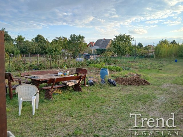 Eladó telek, Kulcson 7.3 M Ft, 3 szobás / költözzbe.hu