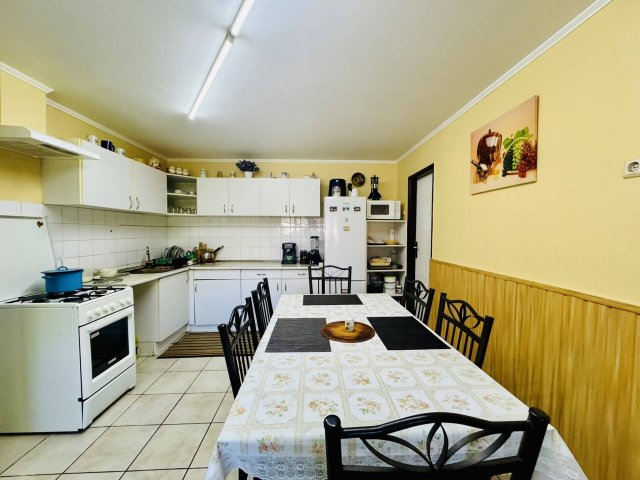 Eladó családi ház, Sályon 23.9 M Ft, 2+1 szobás